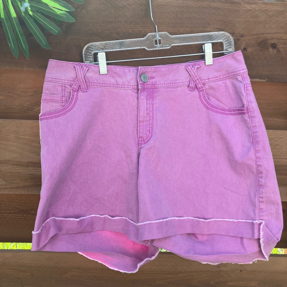 NWT Lane Bryant Purple/Pink Denim Shorts Size 16